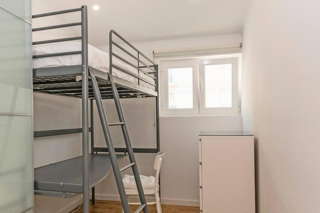 Apartment Near The Beach With Big Terrace Setubal Luaran gambar